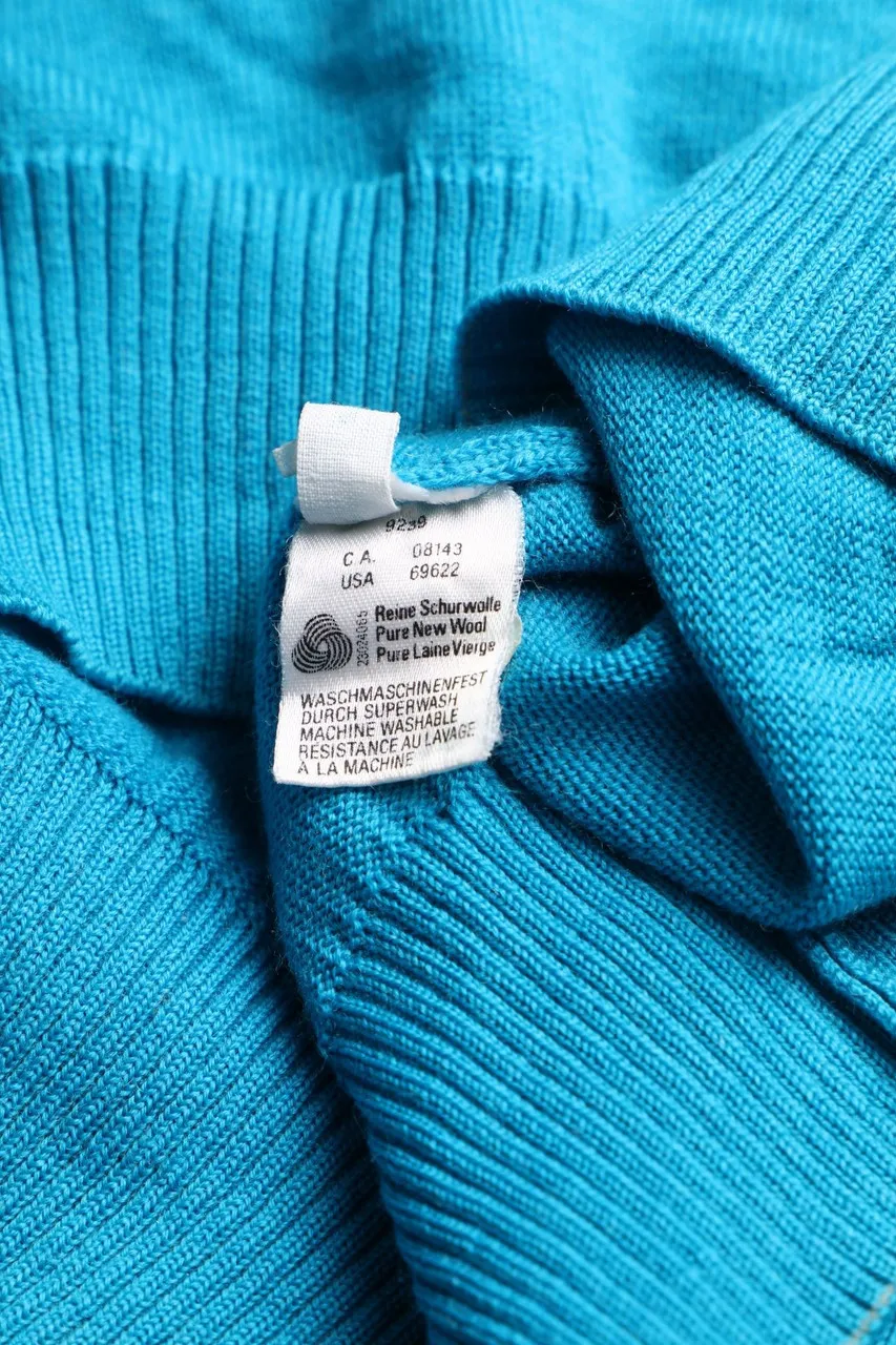 M\u00c4RZ M\u00dcNCHEN - V-Neck-Pullover aus reiner Schurwolle - M