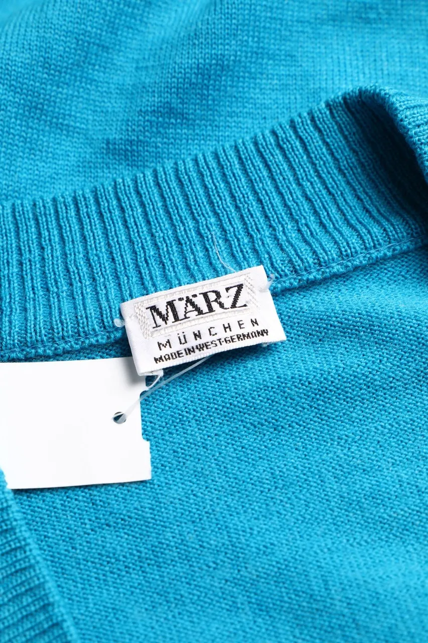 M\u00c4RZ M\u00dcNCHEN - V-Neck-Pullover aus reiner Schurwolle - M